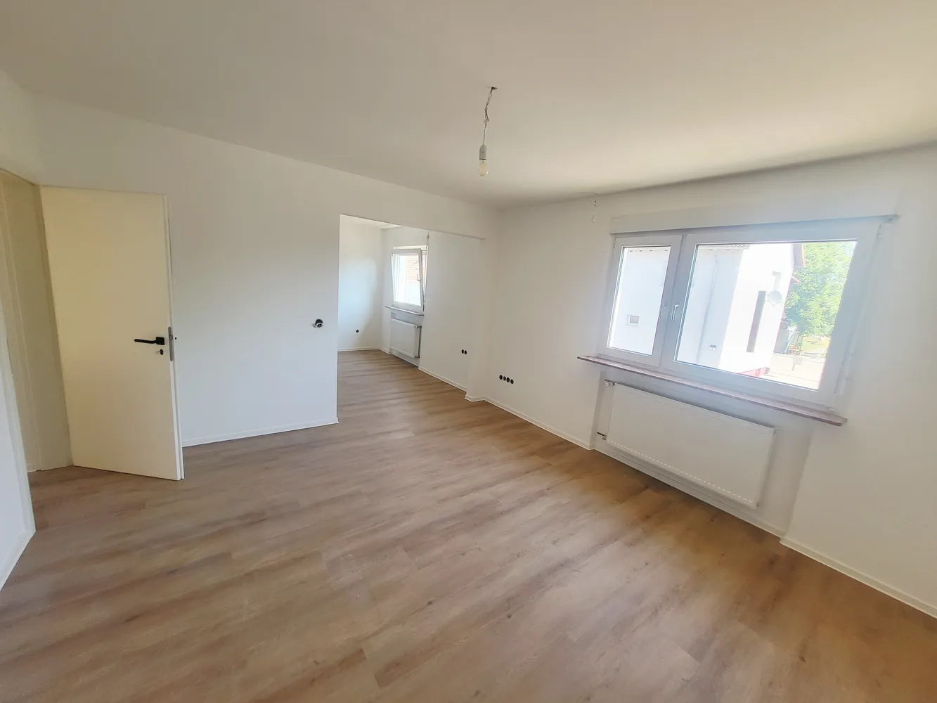5 Zimmer Wohnung mit 122 m² in Zweibrücken – Bild 1