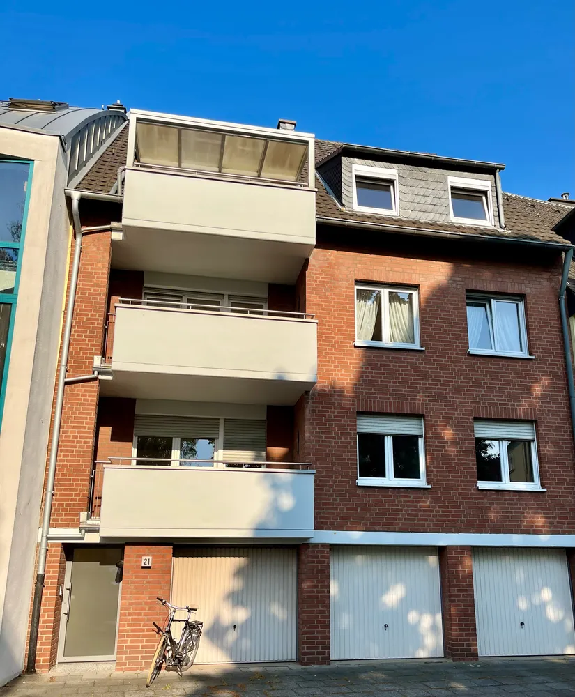 1 room apartment with 40 m² in Cologne – Photo 3