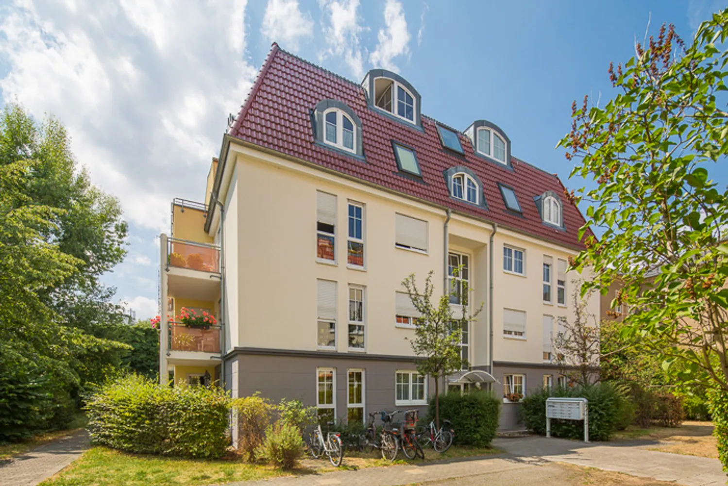 3 Zimmer Wohnung mit 70 m² in Dresden – Bild 3