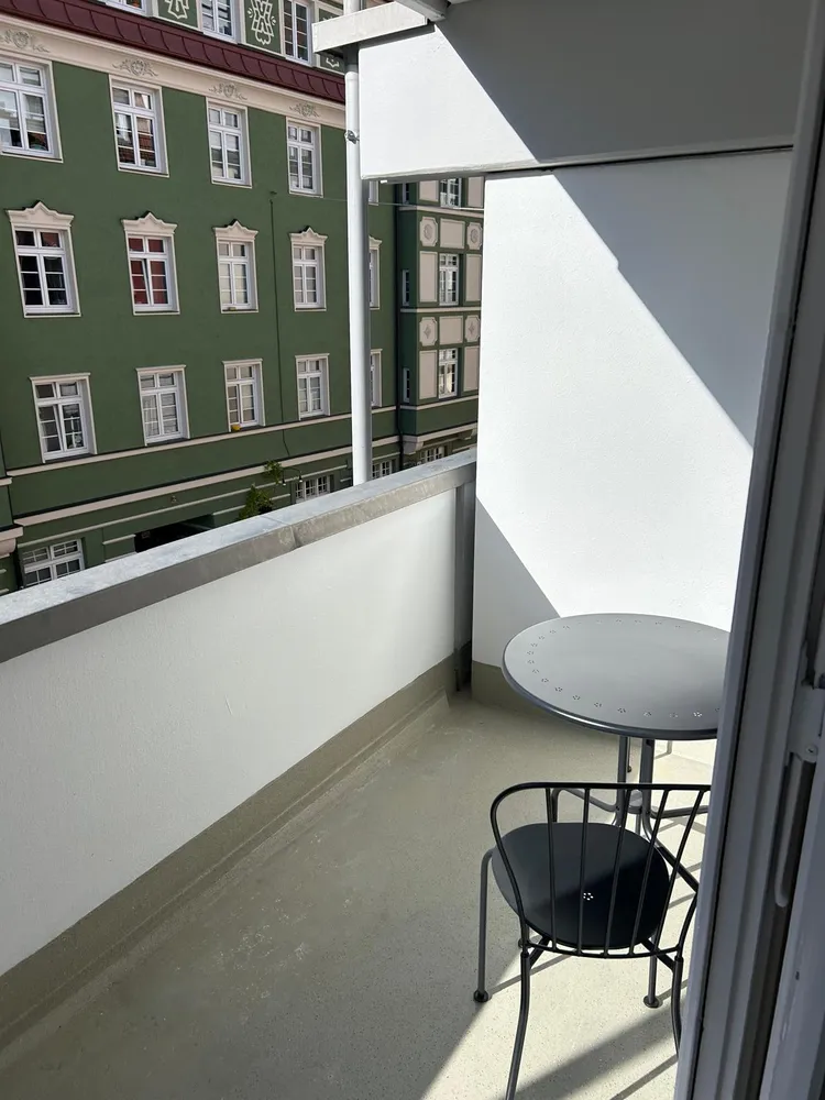 1 room apartment with 27 m² in Munich – Photo 8
