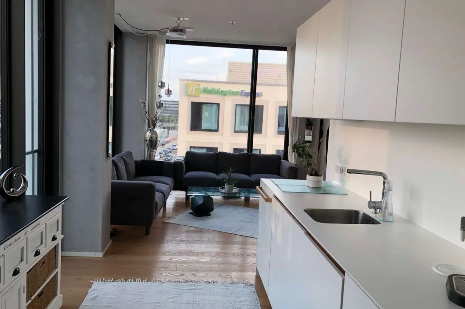 2 Zimmer Wohnung mit 69 m² in München – Bild 6