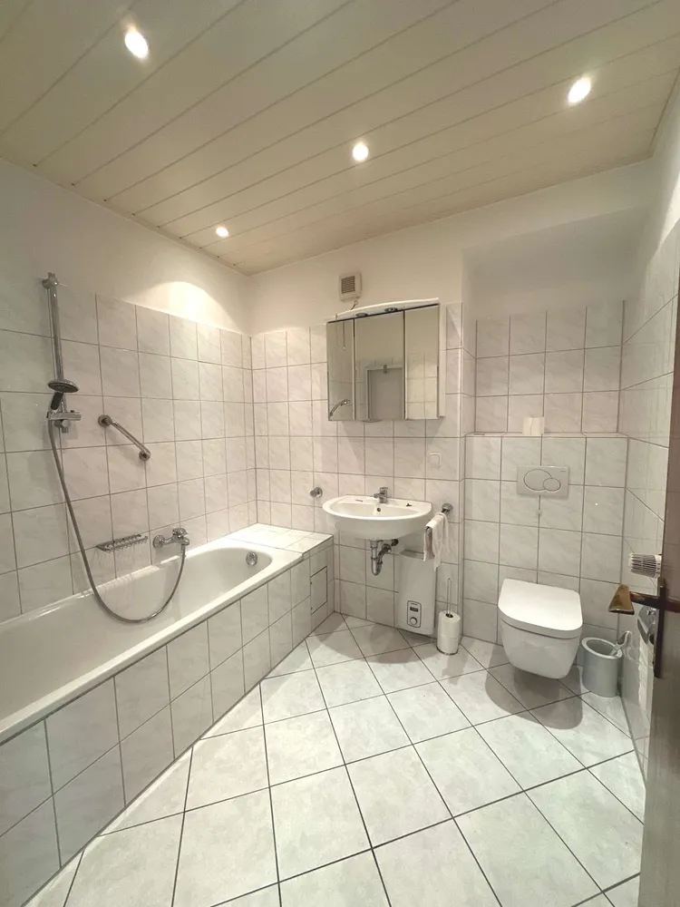 2 Zimmer Wohnung mit 69 m² in Mülheim an der Ruhr – Bild 4