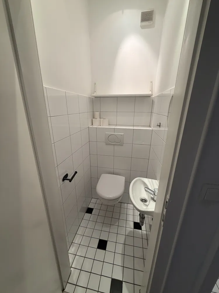 4 room apartment with 105 m² in Düsseldorf – Photo 10