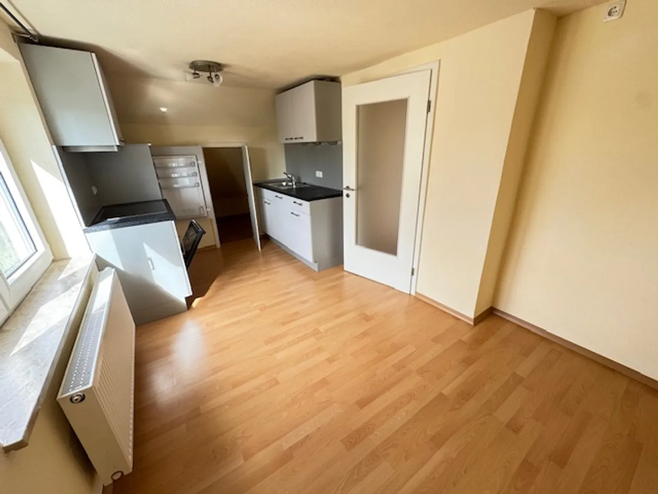 8 Zimmer Haus mit 200 m² in Weiden in der Oberpfalz – Bild 1