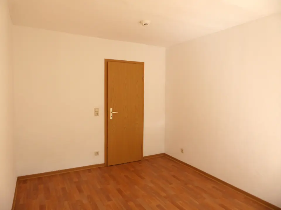 3 Zimmer Wohnung mit 48 m² in Saalfeld/Saale – Bild 3