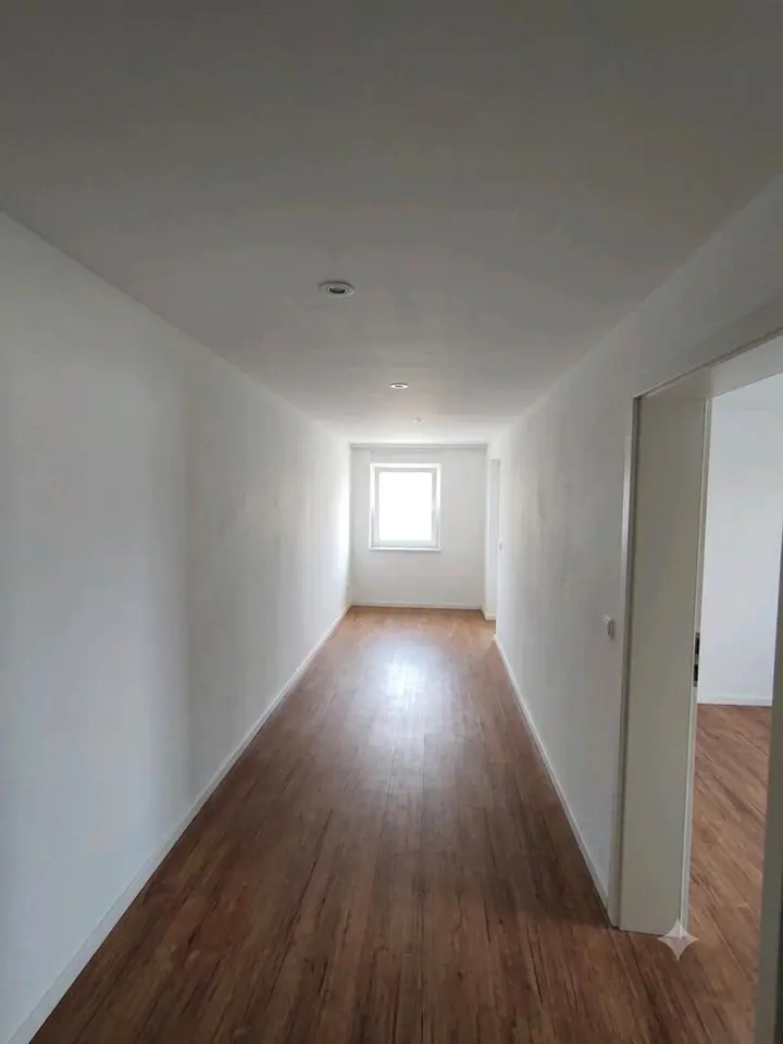 4 Zimmer Wohnung mit 95 m² in Esslingen am Neckar – Bild 4