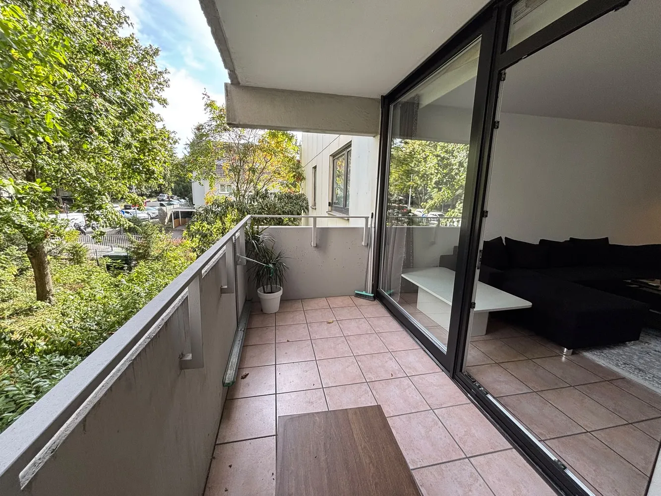 2 room apartment with 57 m² in Frankfurt am Main – Photo 1