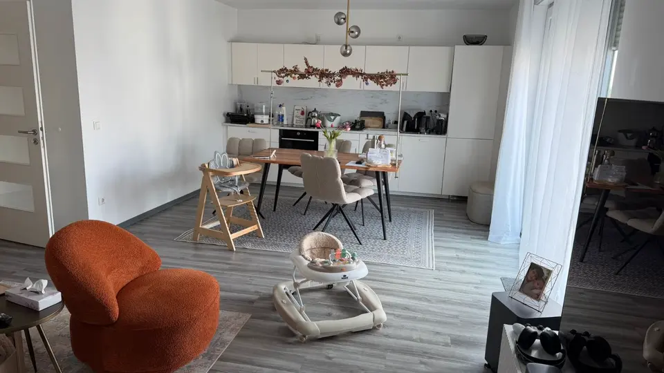 2 Zimmer Wohnung mit 82 m² in Düren – Bild 1