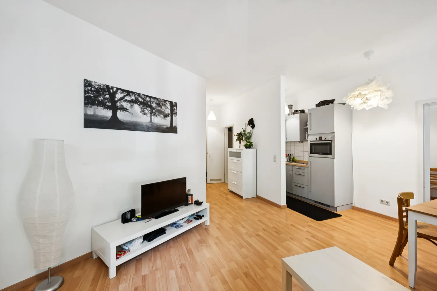2 Zimmer Wohnung mit 42 m² in Karlsruhe – Bild 2