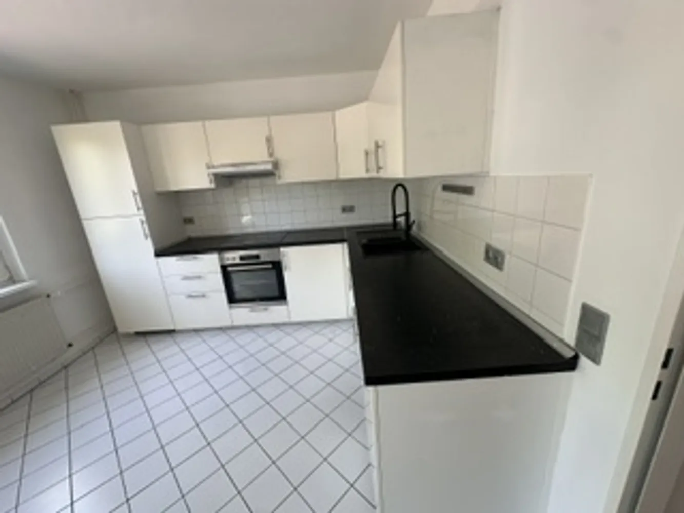 2 Zimmer Wohnung mit 92 m² in Berlin – Bild 9