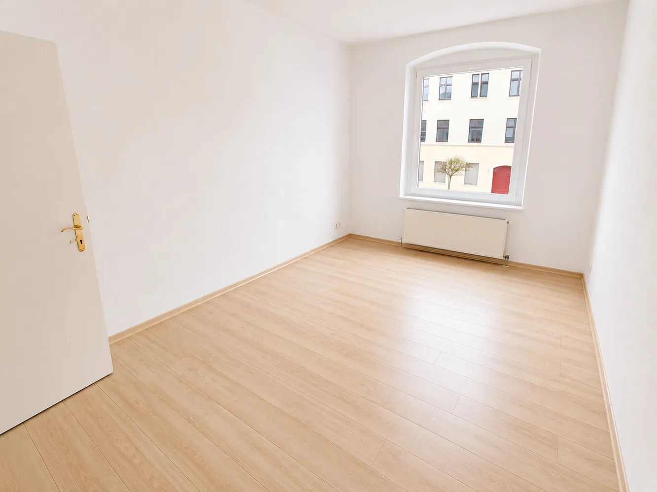 4 Zimmer Wohnung mit 90 m² in Magdeburg – Bild 6