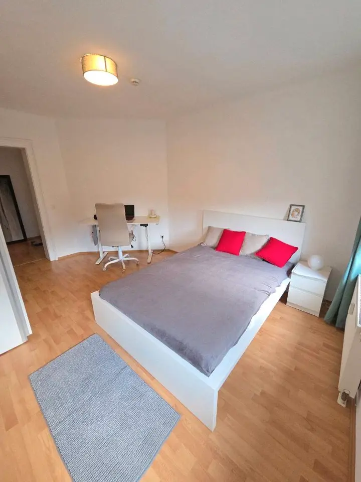 WG-Zimmer mit 29 m² in Freital – Bild 1