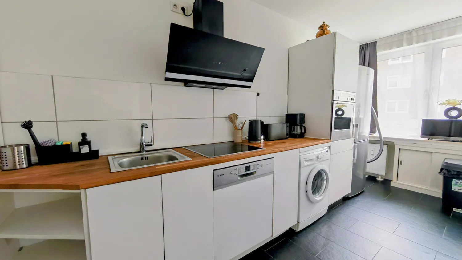 3 Zimmer Wohnung mit 100 m² in Düsseldorf – Bild 9