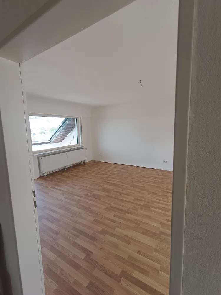 3 Zimmer Wohnung mit 87 m² in Wiesbaden – Bild 8