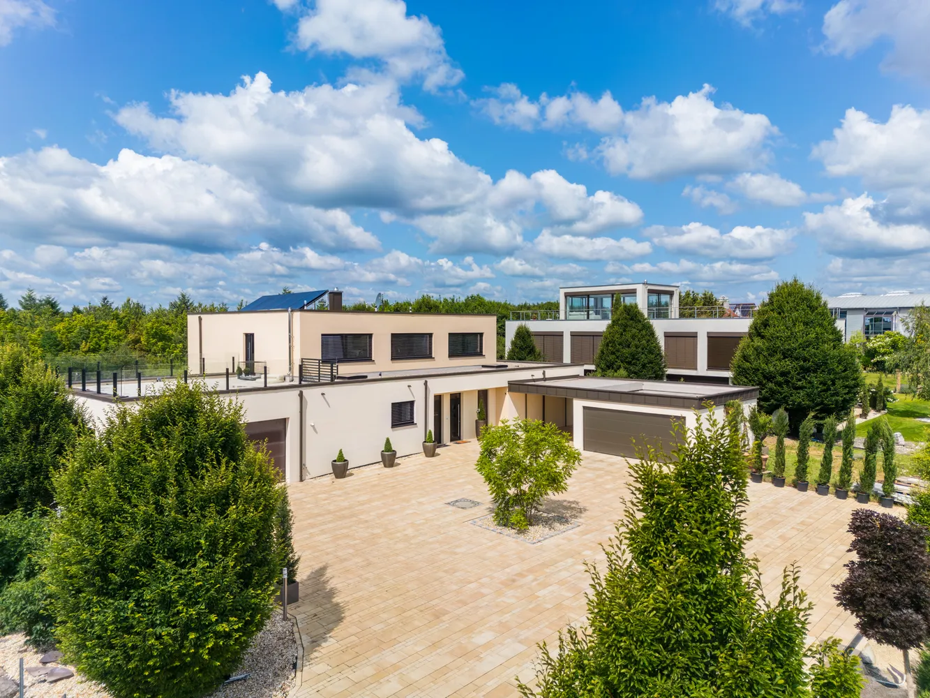 3 Zimmer Wohnung mit 132 m² in Würzburg – Bild 9