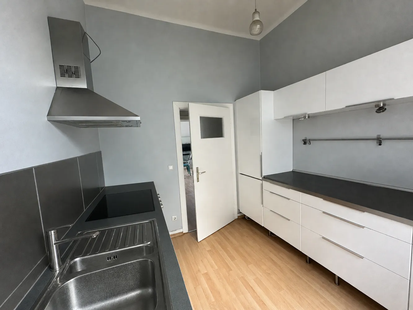 2 Zimmer Wohnung mit 75 m² in Düsseldorf – Bild 6