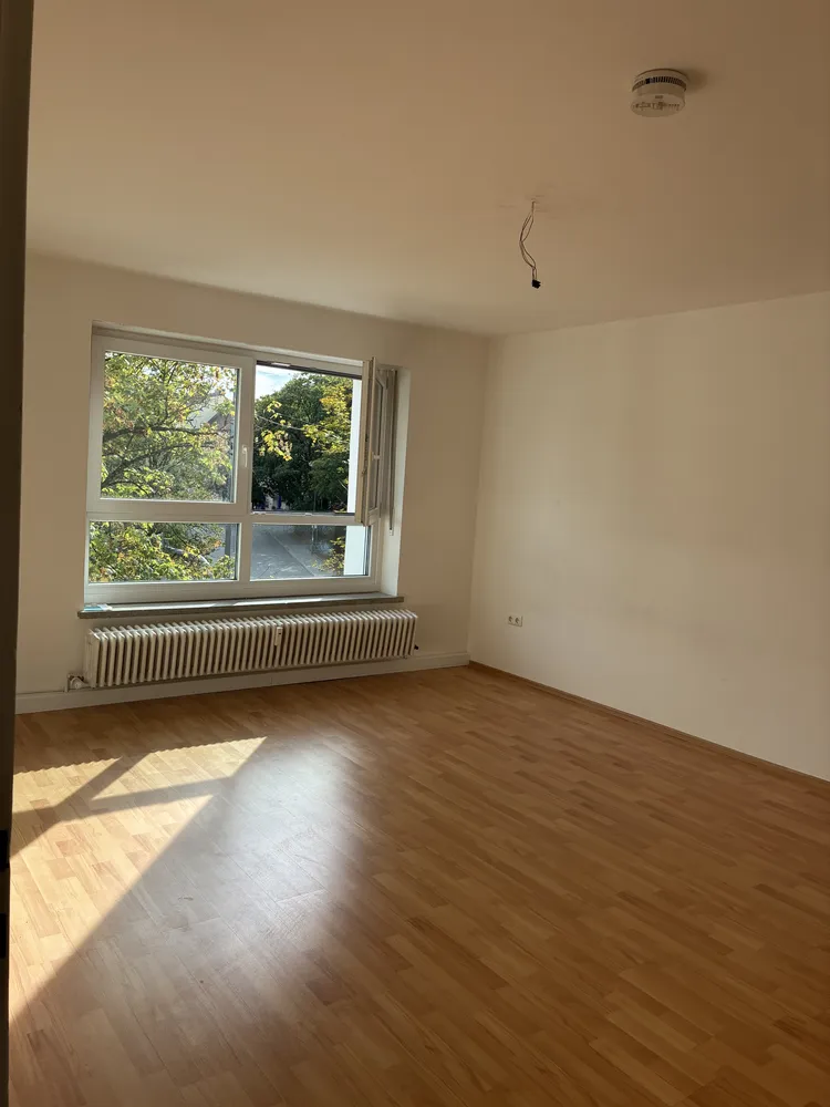 3 Zimmer Wohnung mit 69 m² in München – Bild 2