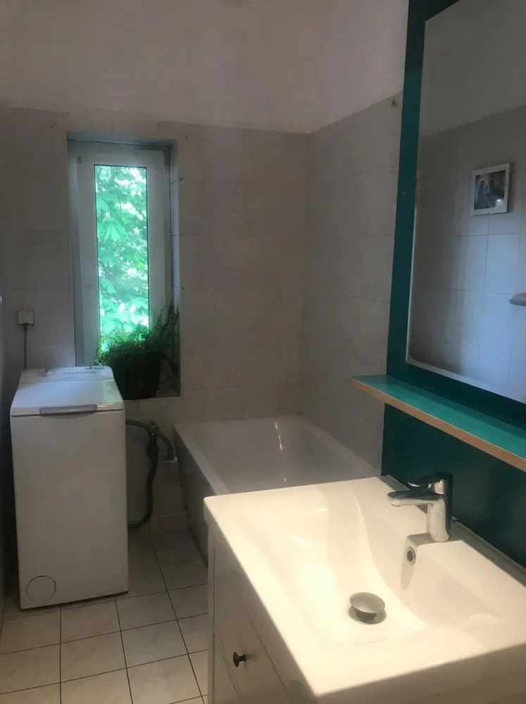 4 Zimmer Wohnung mit 86 m² in Halle (Saale) – Bild 2