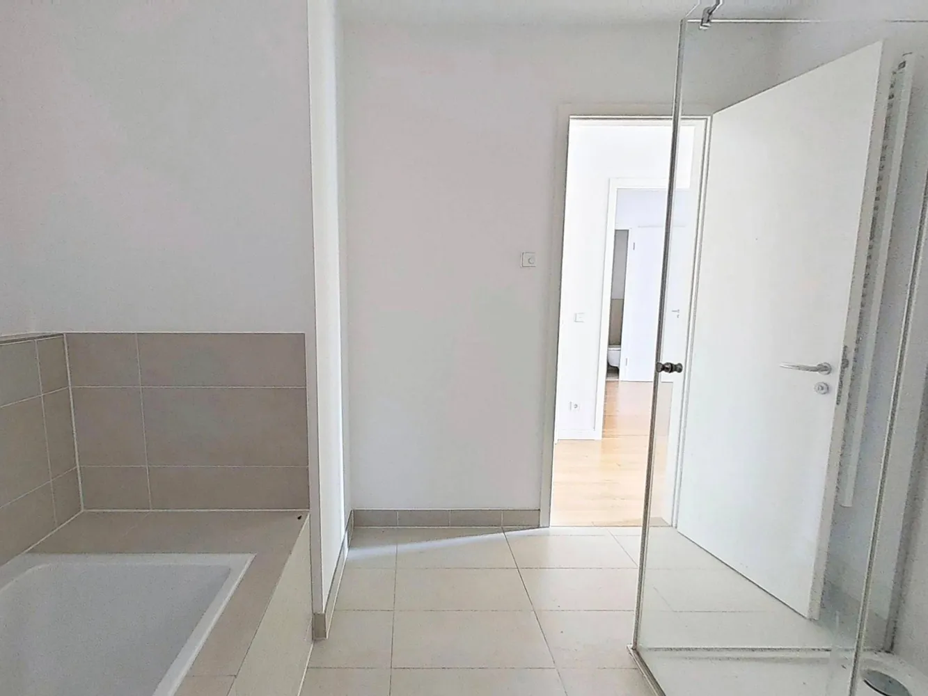 3 Zimmer Wohnung mit 97 m² in Düsseldorf – Bild 12