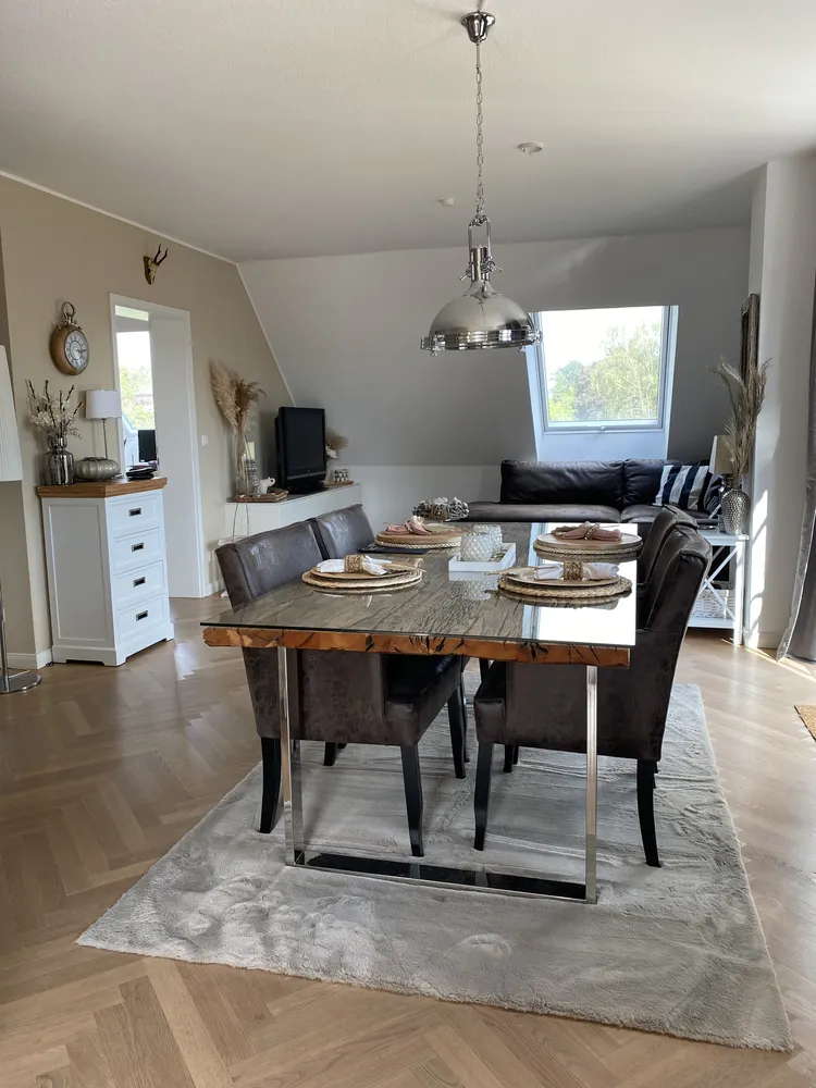 4 Zimmer Wohnung mit 96 m² in Meerbusch – Bild 1