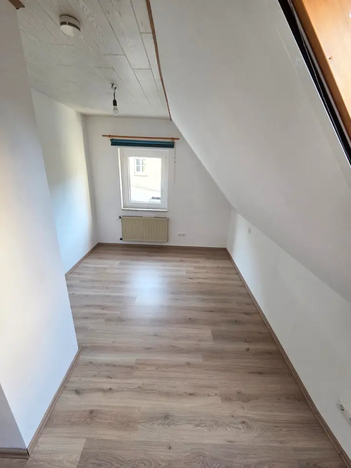6 Zimmer Haus mit 140 m² in Ansbach – Bild 1