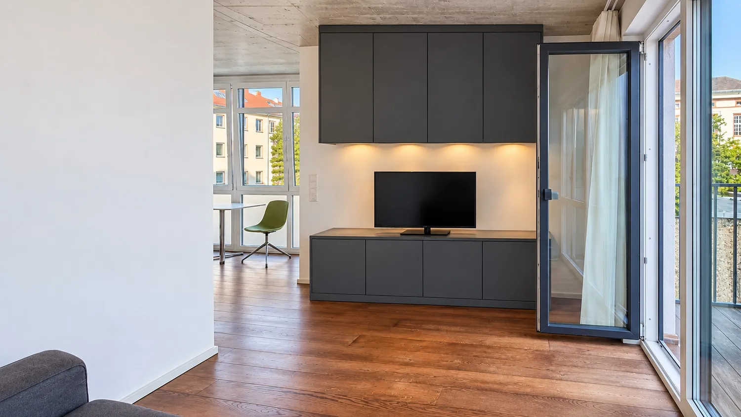 2 room apartment with 37 m² in Frankfurt am Main – Photo 1