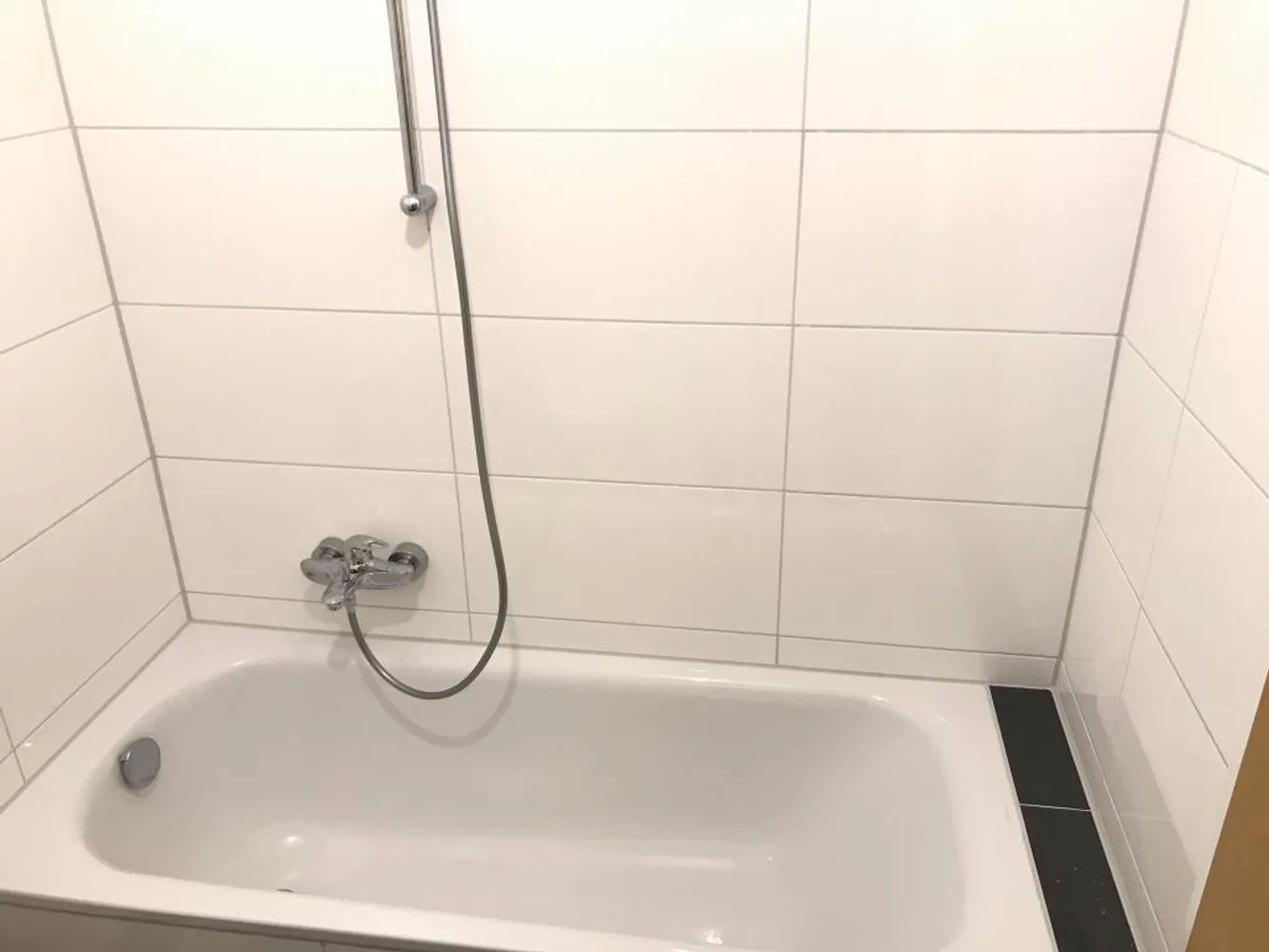 3 Zimmer Wohnung mit 70 m² in Duisburg – Bild 2