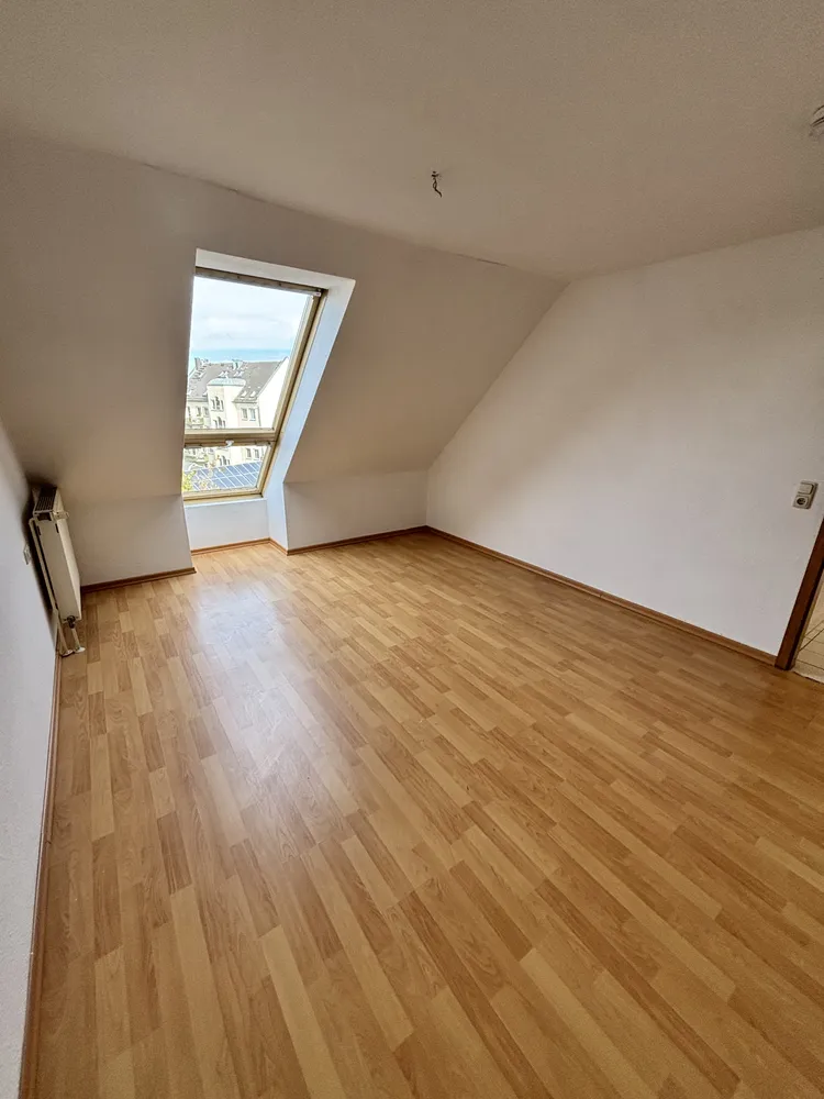 3 Zimmer Wohnung mit 77 m² in Chemnitz – Bild 4
