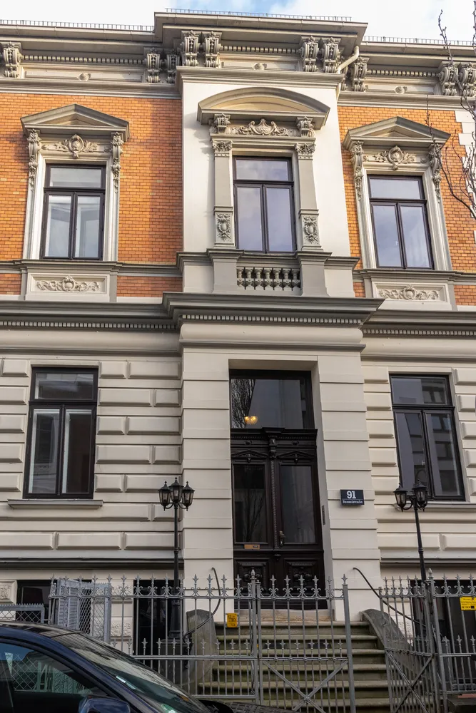 4 Zimmer Wohnung mit 169 m² in Bremen – Bild 2