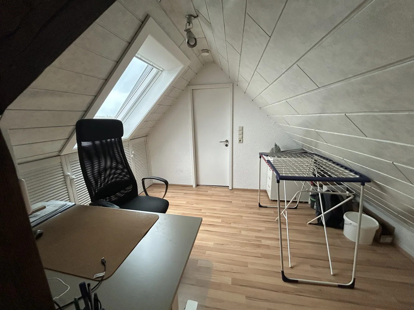 4 Zimmer Wohnung mit 93 m² in Karlsruhe – Bild 12