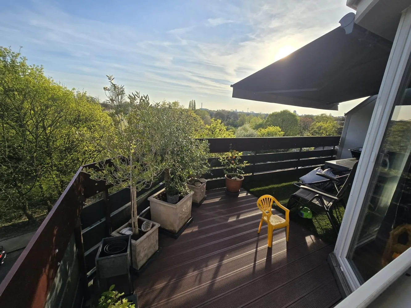 3 Zimmer Wohnung mit 93 m² in Düsseldorf – Bild 3
