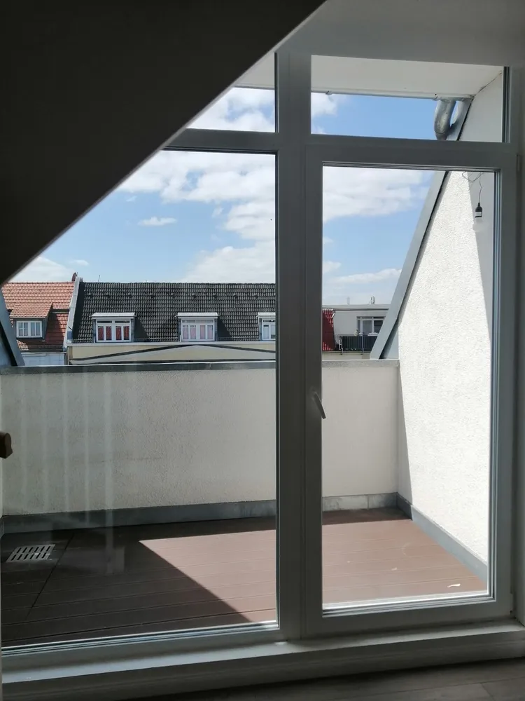2 Zimmer Wohnung mit 71 m² in Berlin – Bild 4