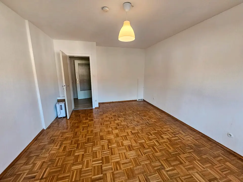 WG-Zimmer mit 17 m² in Karlsruhe – Bild 2