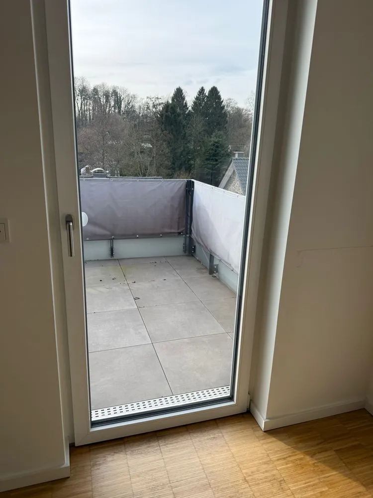 2 Zimmer Wohnung mit 94 m² in Mülheim an der Ruhr – Bild 3