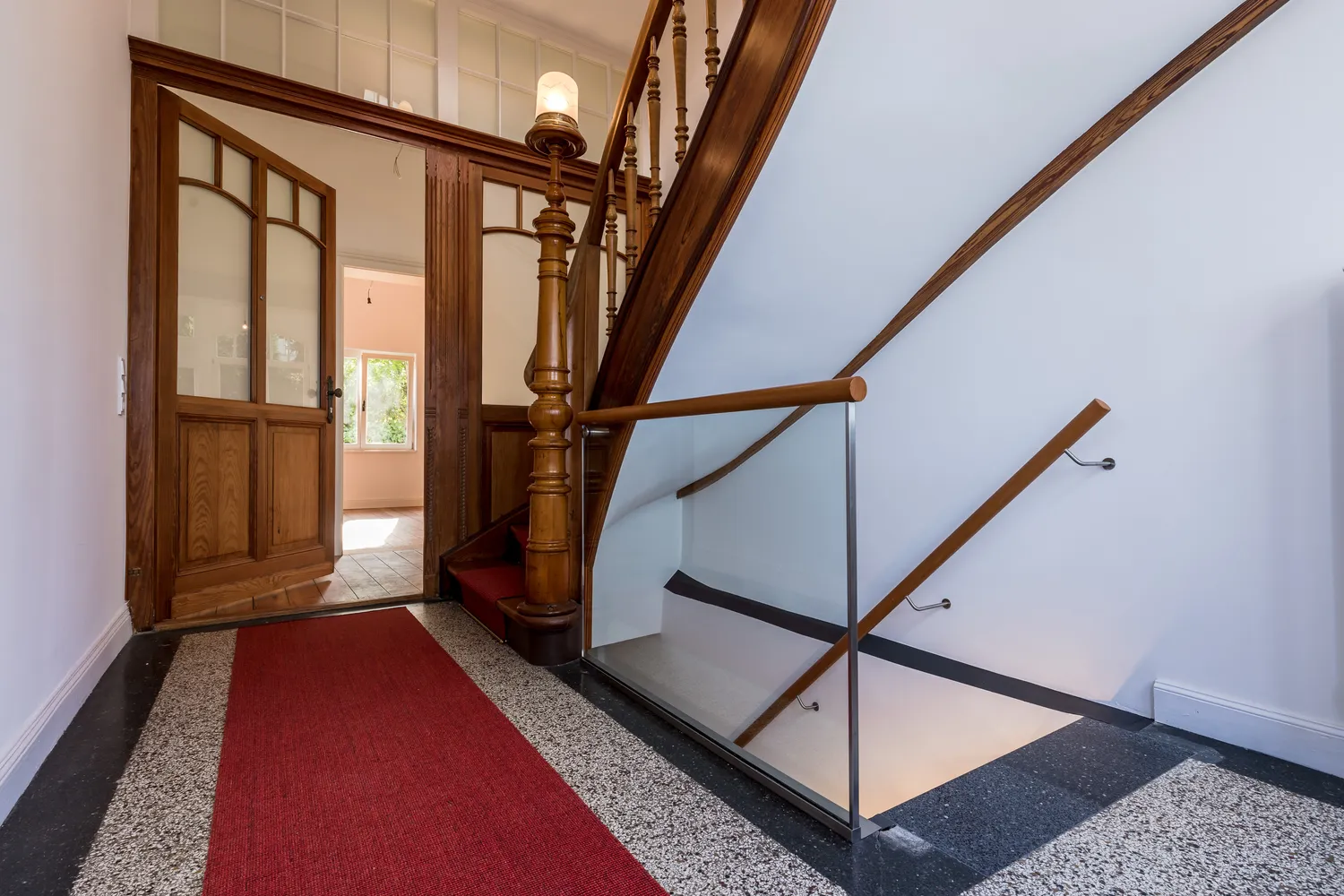 3 Zimmer Wohnung mit 110 m² in Wiesbaden – Bild 5