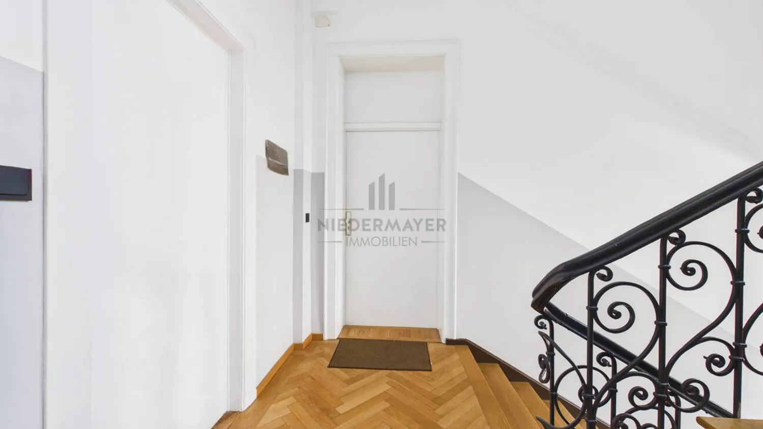 4 room apartment with 125 m² in Munich – Photo 5