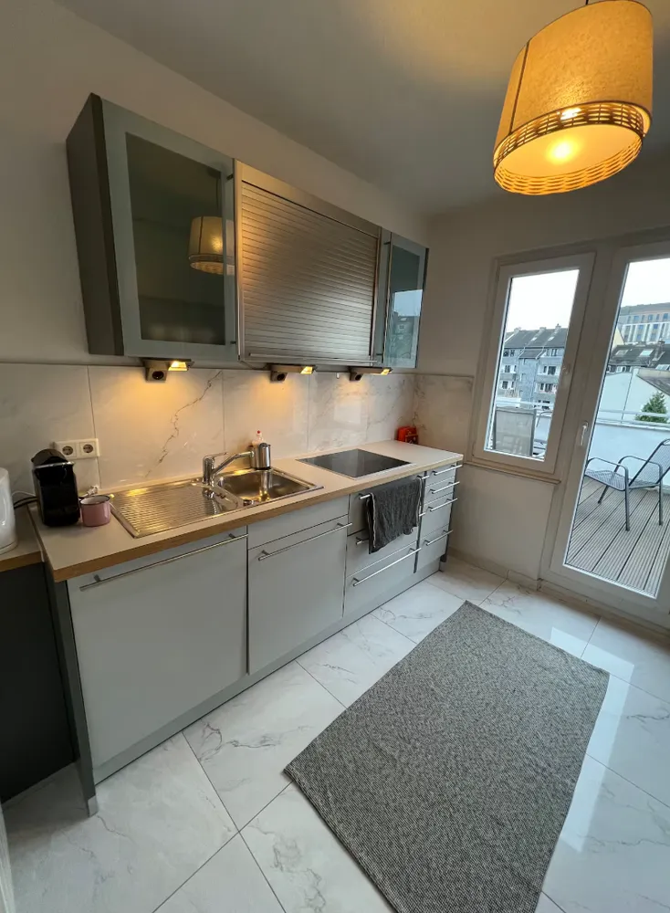 2 Zimmer Wohnung mit 60 m² in Düsseldorf – Bild 1