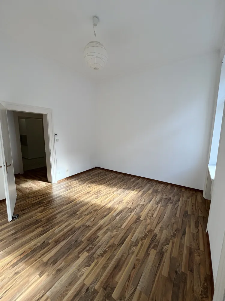 4 Zimmer Wohnung mit 96 m² in Wiesbaden – Bild 11