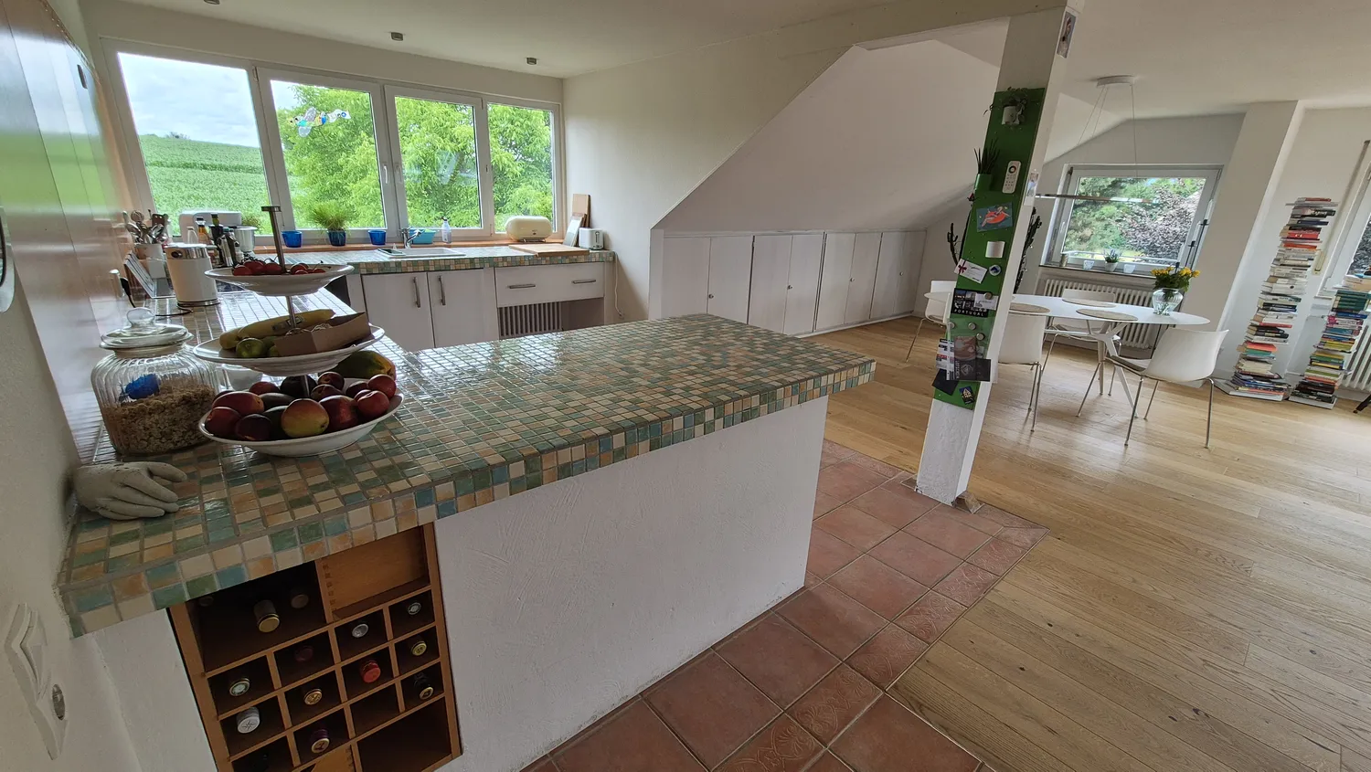 4 Zimmer Wohnung mit 95 m² in Freiburg im Breisgau – Bild 3