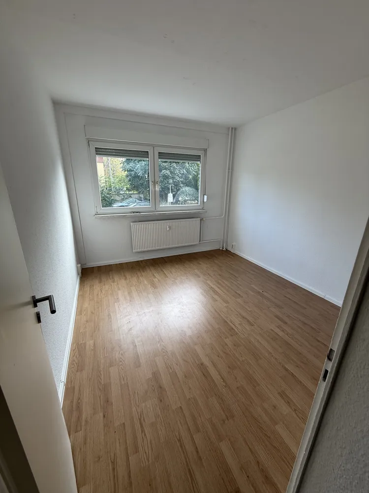 3 Zimmer Wohnung mit 55 m² in Halle (Saale) – Bild 6