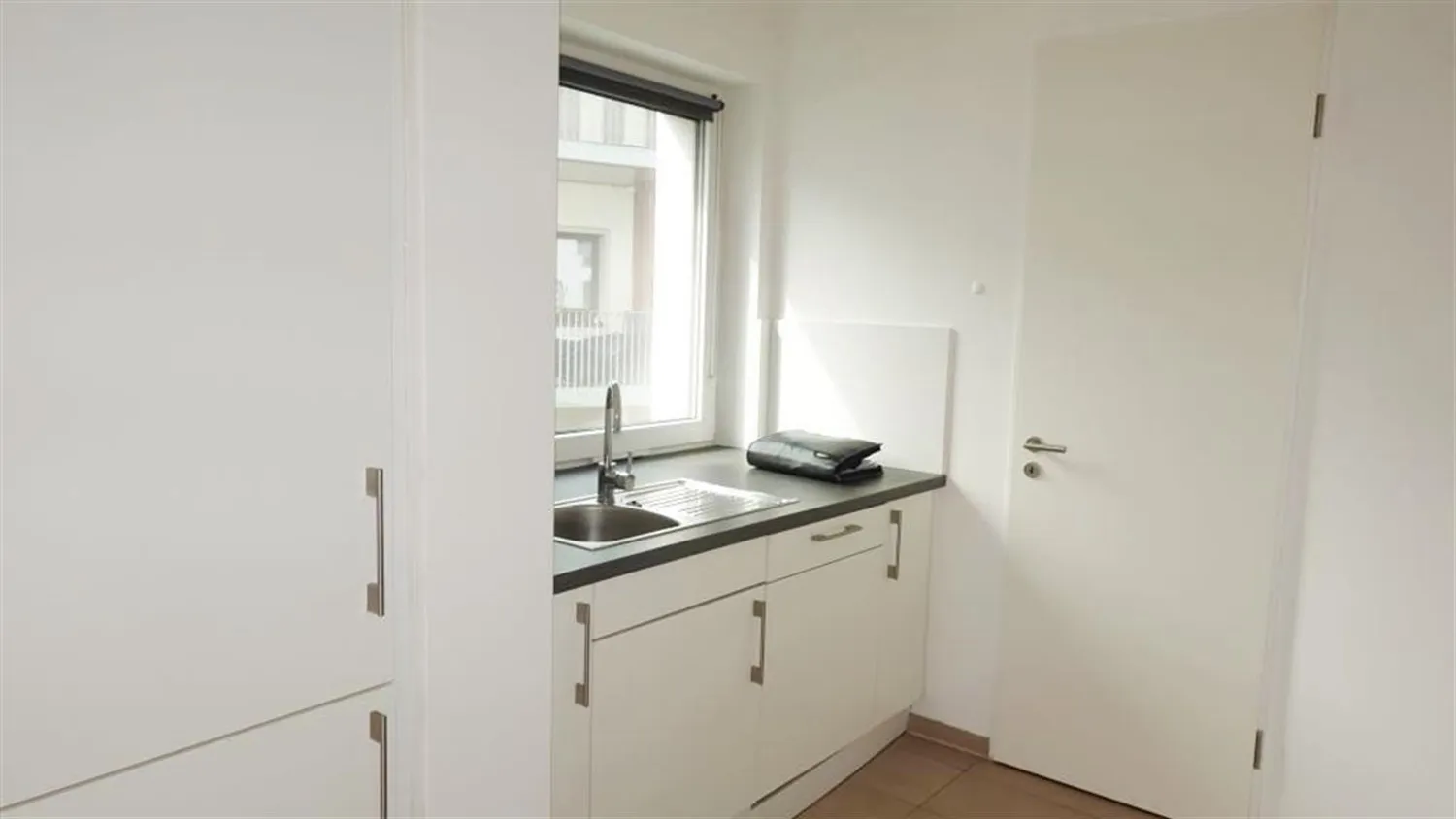 2 Zimmer Wohnung mit 75 m² in Düsseldorf – Bild 9