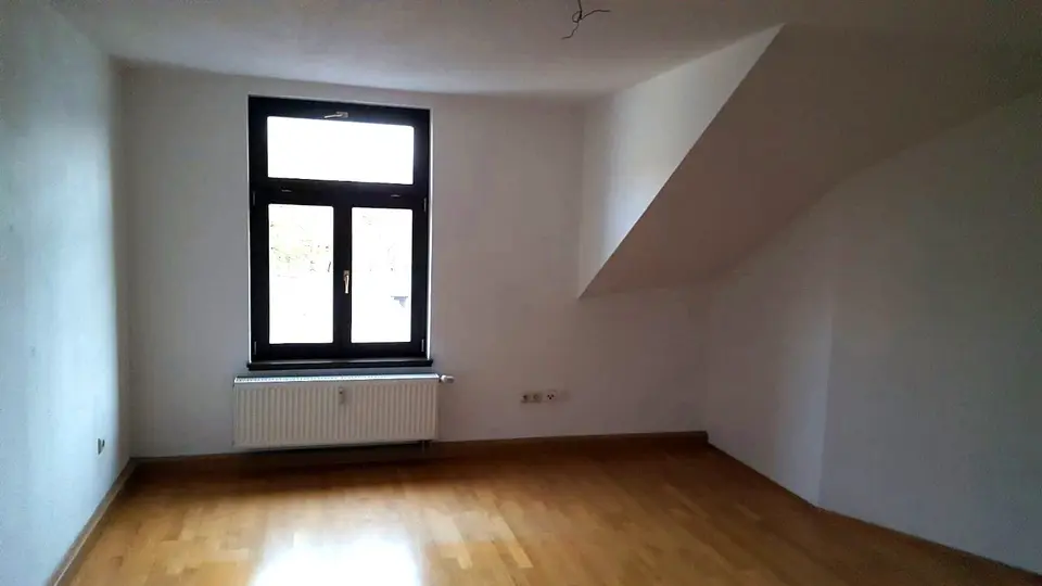2 Zimmer Wohnung mit 92 m² in Halle (Saale) – Bild 3