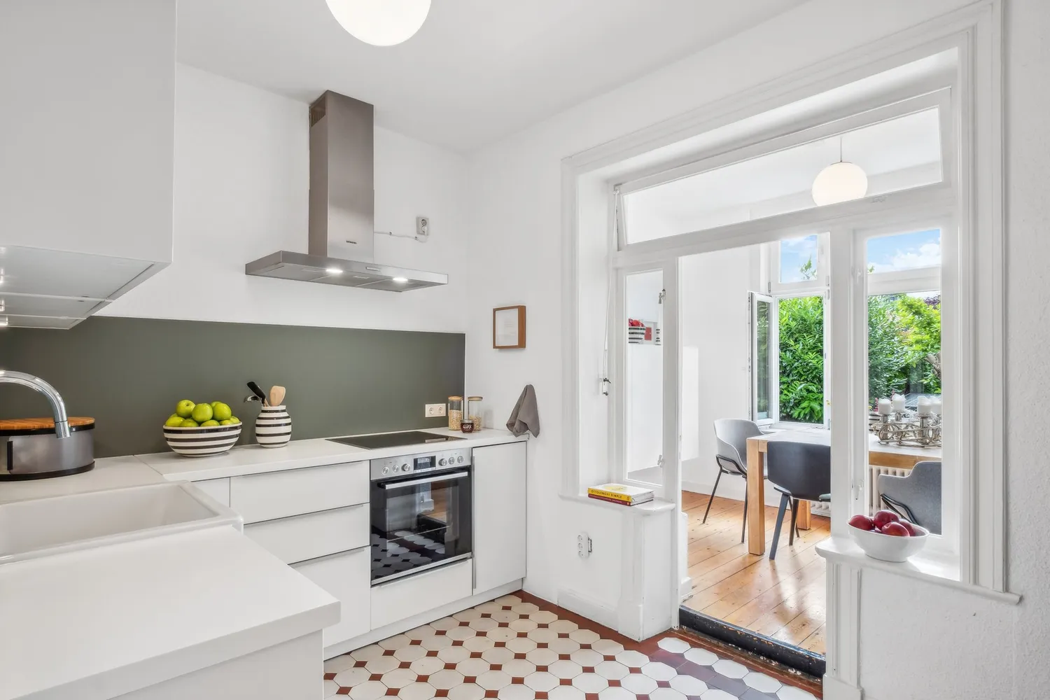 6 Zimmer Haus mit 130 m² in Hamburg – Bild 2