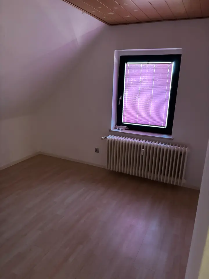 4 Zimmer Wohnung mit 72 m² in Oberhausen – Bild 2