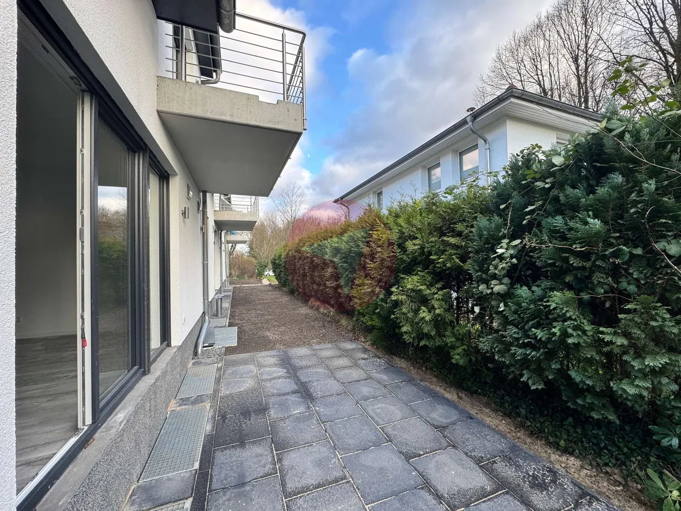 7 Zimmer Wohnung mit 202 m² in Hamburg – Bild 3