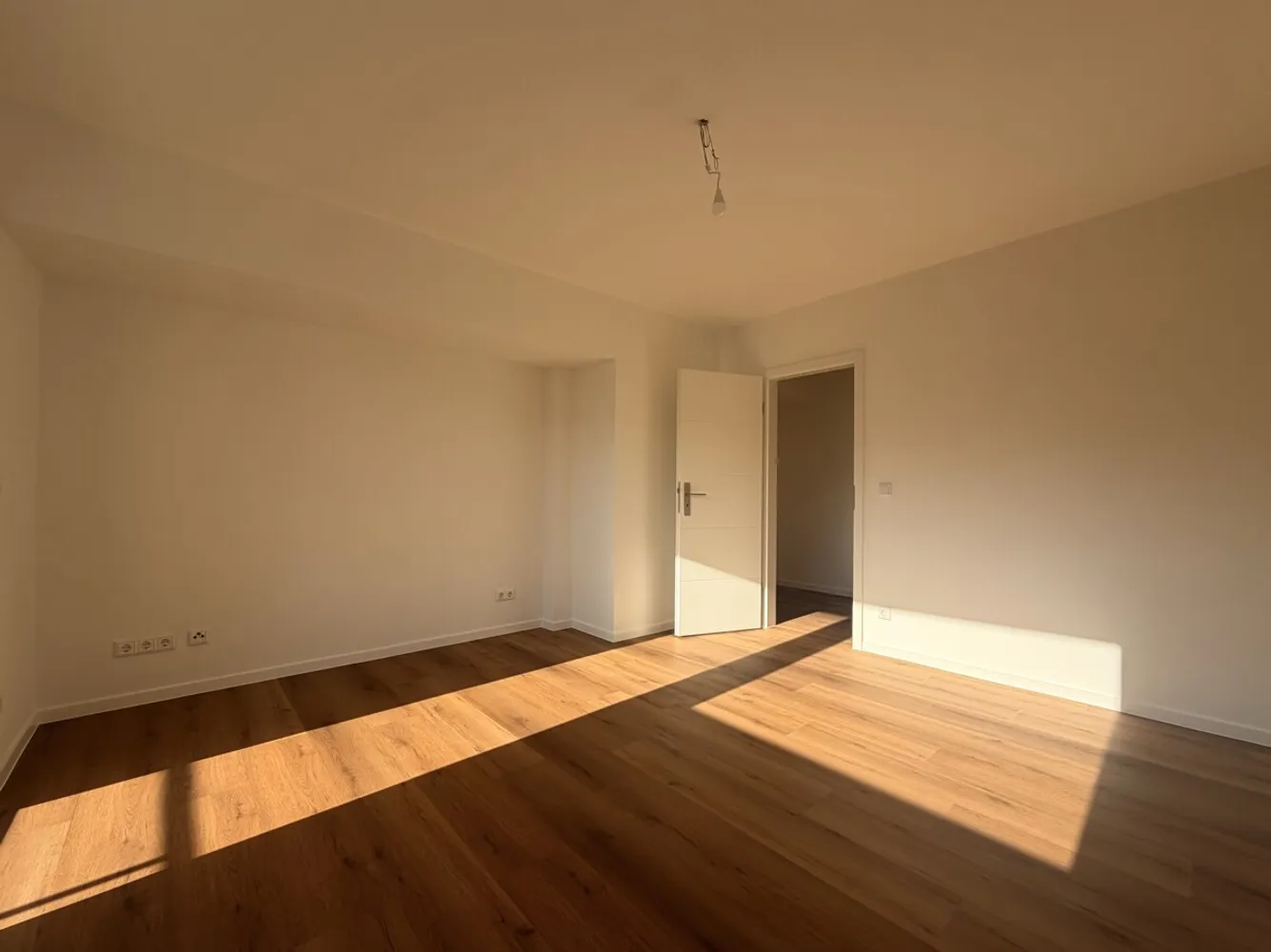 3 Zimmer Wohnung mit 84 m² in Düsseldorf – Bild 3