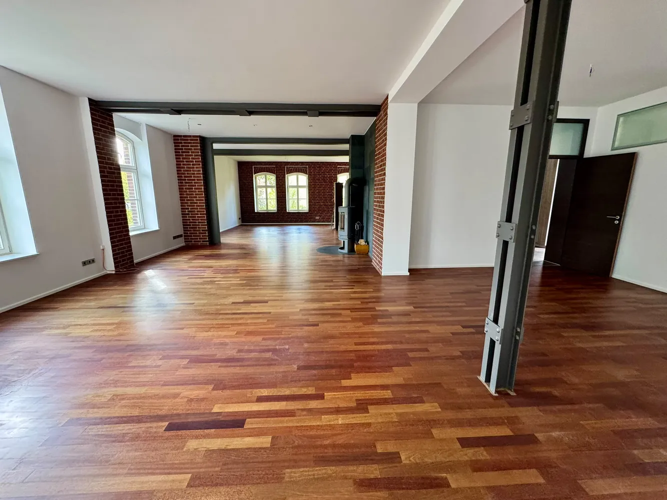 5 Zimmer Haus mit 250 m² in Berlin – Bild 9