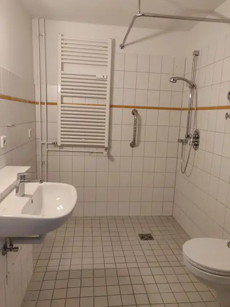 2 Zimmer Wohnung mit 56 m² in Kiel – Bild 4