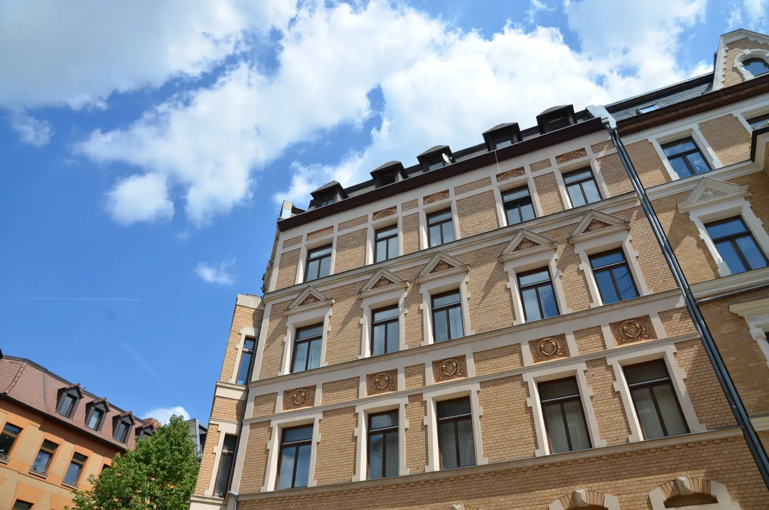 2 Zimmer Wohnung mit 74 m² in Halle (Saale) – Bild 3