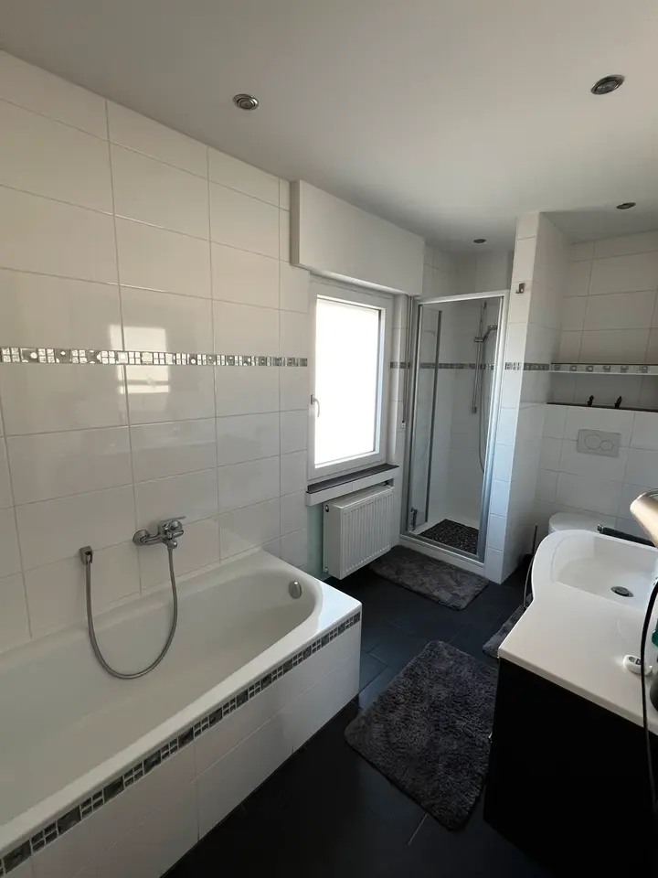 4 Zimmer Wohnung mit 150 m² in Troisdorf – Bild 10